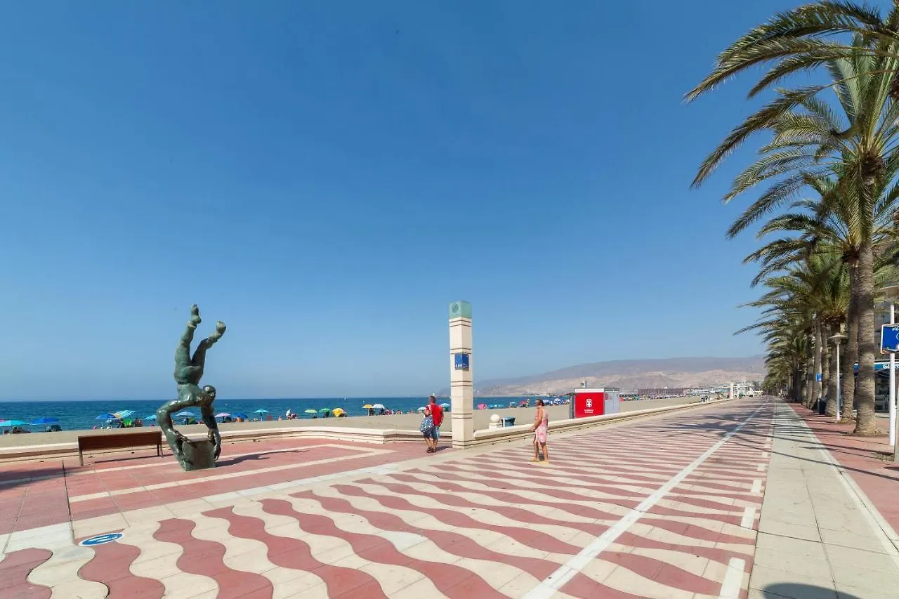 California 14 Fitsuite Almeria Spain